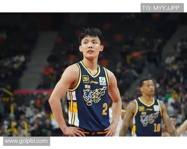 2018年CBA季后赛广东队与广厦队激战回顾与精彩瞬间分析